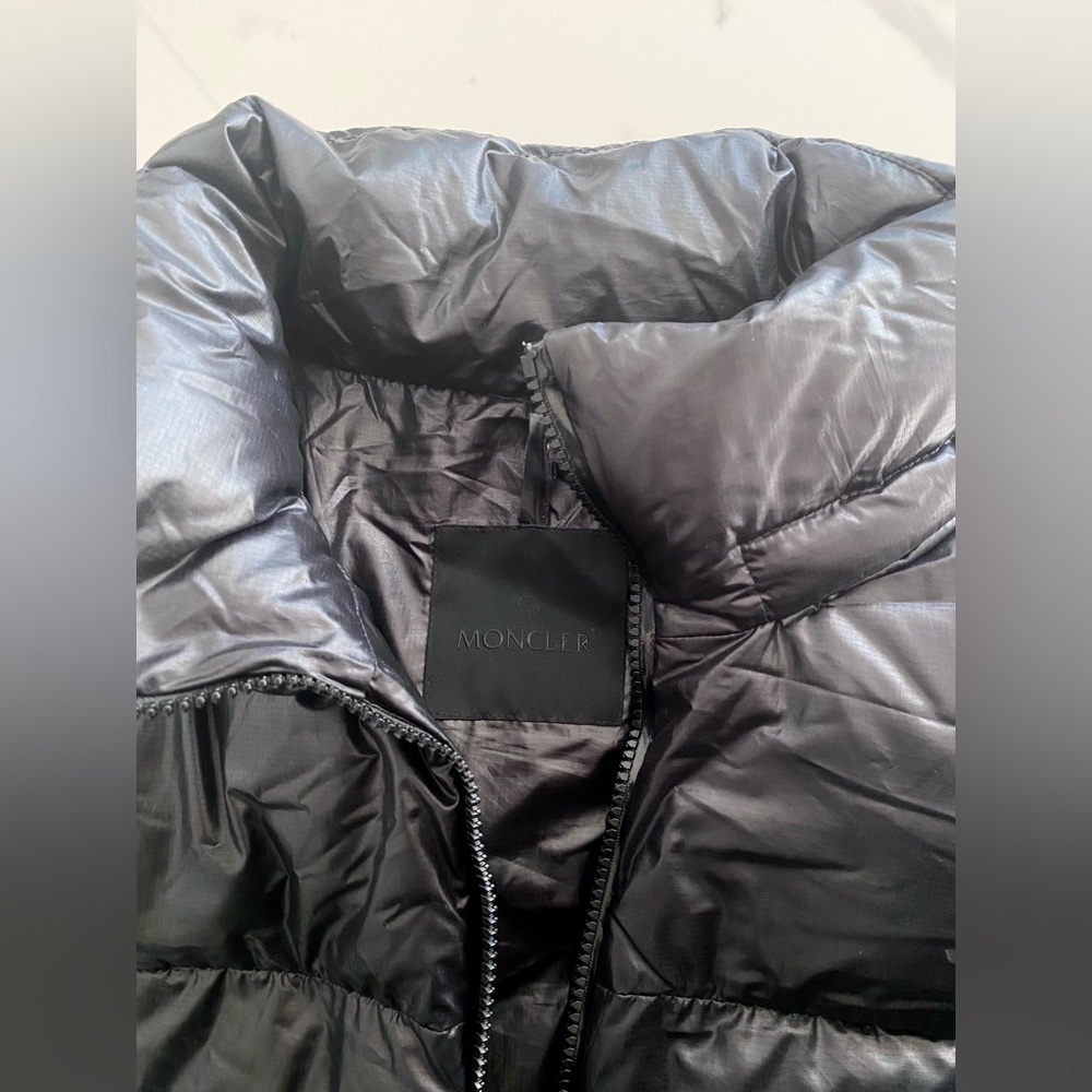 Moncler Aydat Vest Sz 5 $1,450 - Picture 9 of 12